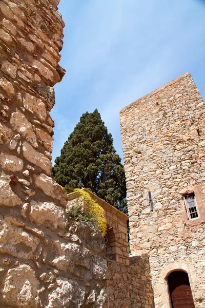 Antiguas ruinas en la isla de Rodas, Grecia — Foto de Stock