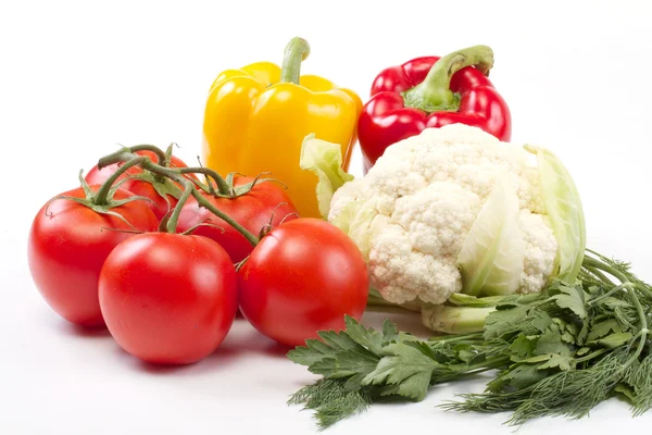 Miscela di verdure fresche isolate su bianco — Foto Stock