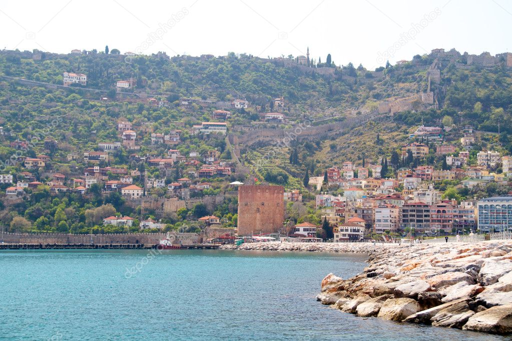 Alanyas' mediterranean coastline and Ottoman castle (Turkey)