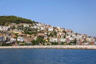 Port alanya ve kırmızı tuğla Kulesi