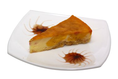 gurme dilim beyaz zemin üzerine cheesecake