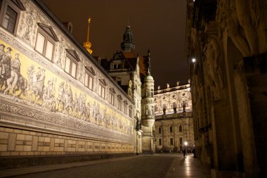 Dresden gece, Almanya