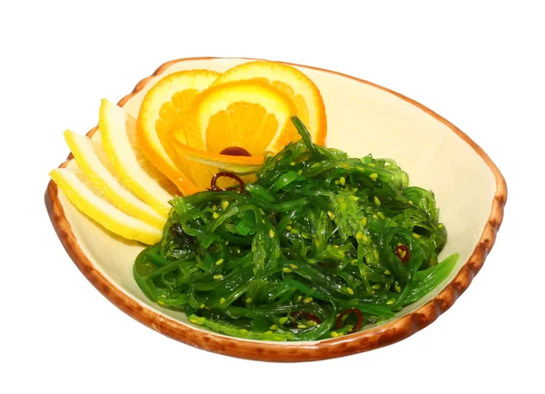 Apanese keuken - zeewier salade met kalk — Stockfoto