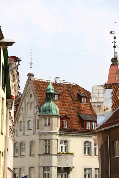 Stare domy w Tallinn, Estonia — Zdjęcie stockowe