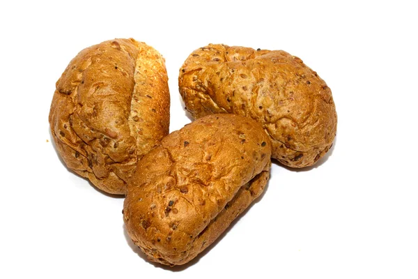 Bochenek chleba i bułki na białym tle — Zdjęcie stockowe
