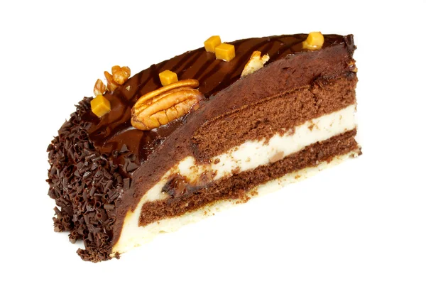 Torta al cioccolato con panna montata isolata — Foto Stock