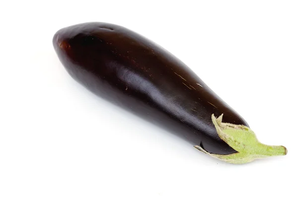 Studio shot of eggplant on white with soft shadow. — Stock Photo, Image