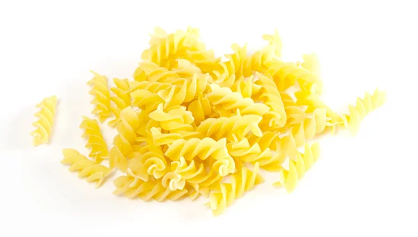 Pasta italiana seca sobre fondo blanco — Foto de Stock