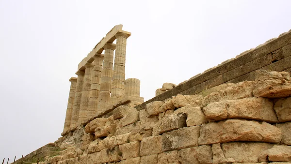 अथेन्स, ग्रीस जवळ केप सोनिअन येथे पोसेडॉनचे मंदिर — स्टॉक फोटो, इमेज