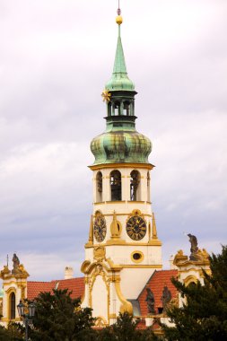 eski Prag şehir manzaralı - eski binalar