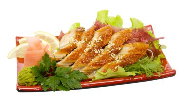 hazırlanan ve lezzetli sushi, sashimi