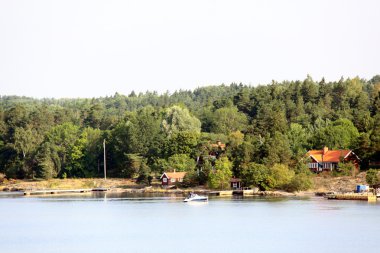İsveç ' te yalnız ada adalar