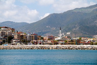 Alanyas Akdeniz kıyı şeridi ve Osmanlı Kalesi (Türkiye)