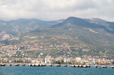 Alanya Şehir hill, deniz kıyısında, Türkiye