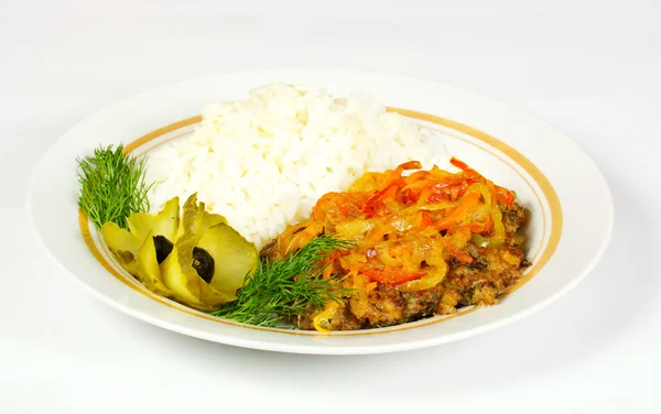 Carne despedido, arroz branco e legumes — Fotografia de Stock