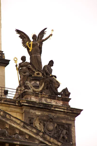 Vecchia Praga vista sulla città - vecchi edifici — Foto Stock