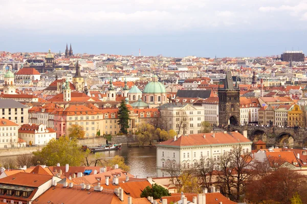 Vanha Praha kaupunkinäkymä — kuvapankkivalokuva