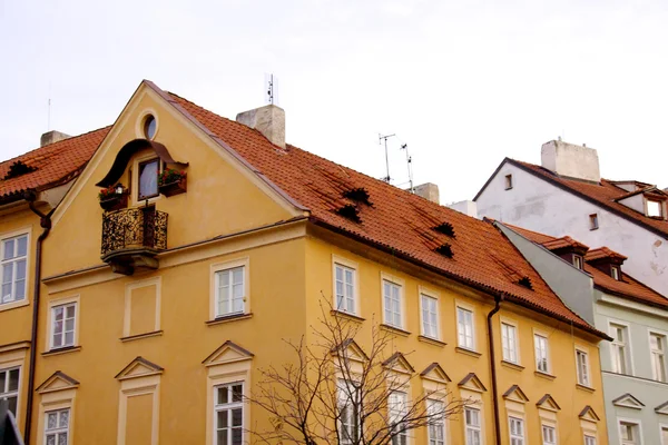 Vieille ville de Prague - bâtiments anciens — Photo