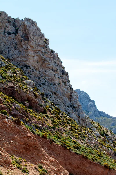 Magas hegy és a sziklák, Görögország Rodosz — Stock Fotó