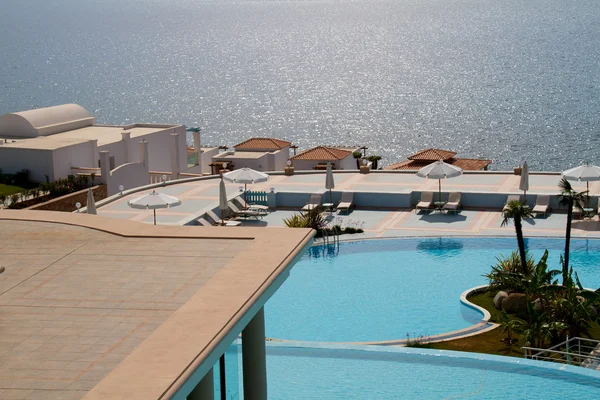 Swimming pool at luxury villa, Rhodes Greece — Φωτογραφία Αρχείου