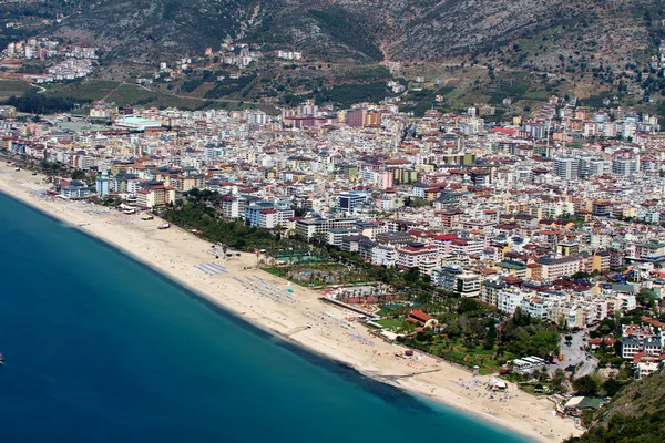 Alanya město kopec, pobřeží moře, Turecko — Stock fotografie