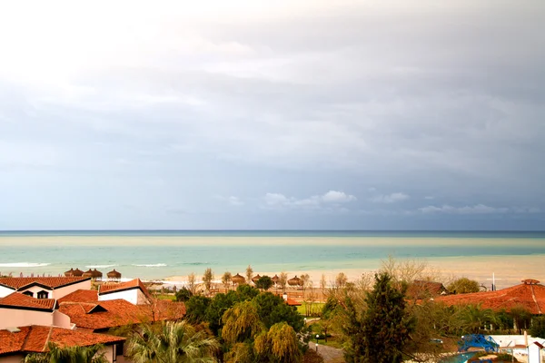 Lyxiga bostäder längs Medelhavet i Turkiet — Stockfoto
