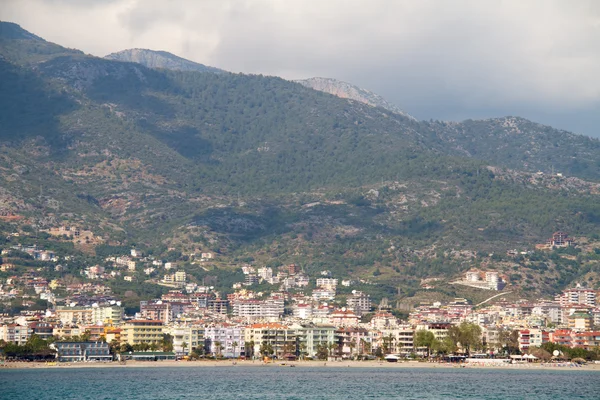 Alanya cidade colina, costa marítima, Turquia — Fotografia de Stock