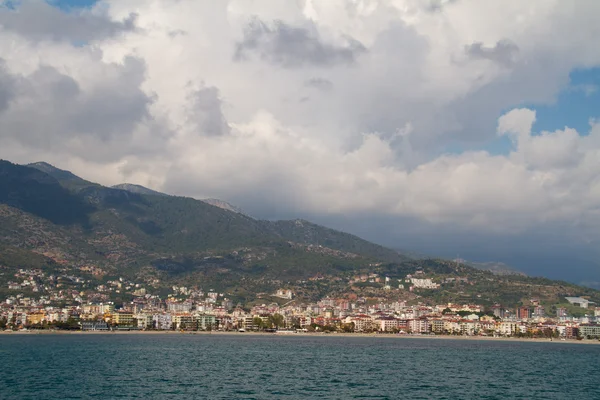 Alanya miasto wzgórza, morzem, Turcja — Zdjęcie stockowe