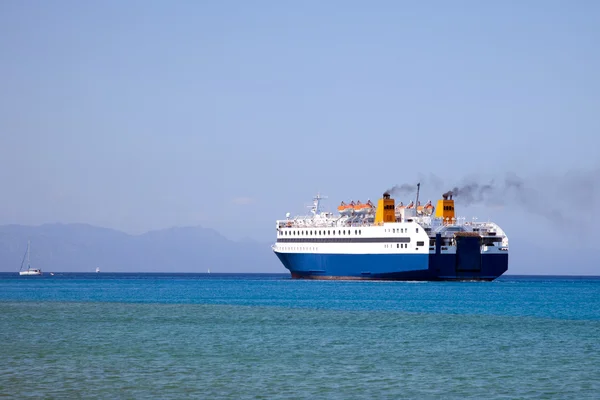 Ferry ship — Stock Photo, Image