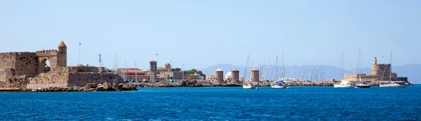 Panorama přístavu Rhodos — Stock fotografie