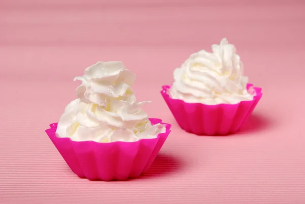 Two portions of whipped cream — Stock Photo, Image