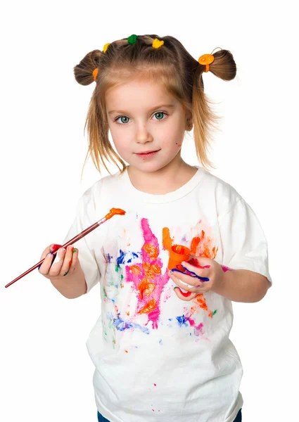 Menina com as palmas das mãos pintadas por uma pintura — Fotografia de Stock