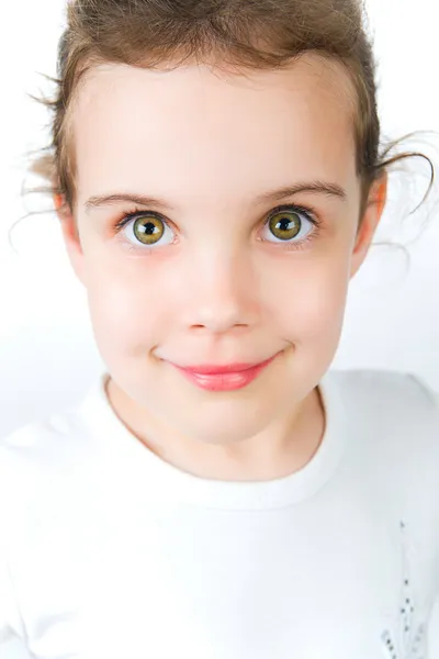 Portret van een vrij klein meisje — Stockfoto