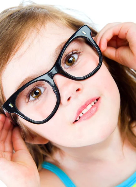 Menina bonita em óculos — Fotografia de Stock