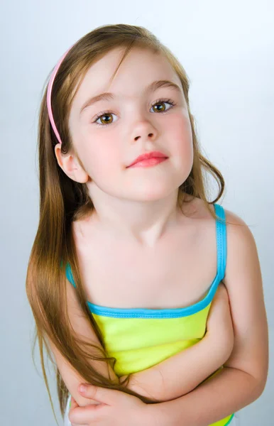 Szép kislány portréja — Stock Fotó