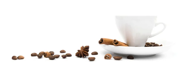 Kopje koffie en kaneel schors — Stockfoto