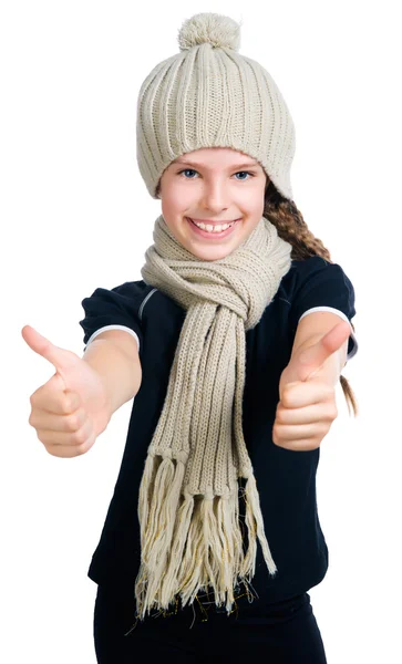 Klein meisje in cap en sjaal — Stockfoto