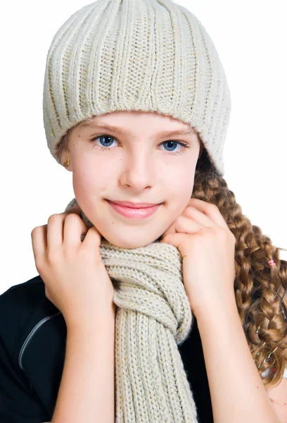 帽子和围巾的小女孩 — 图库照片