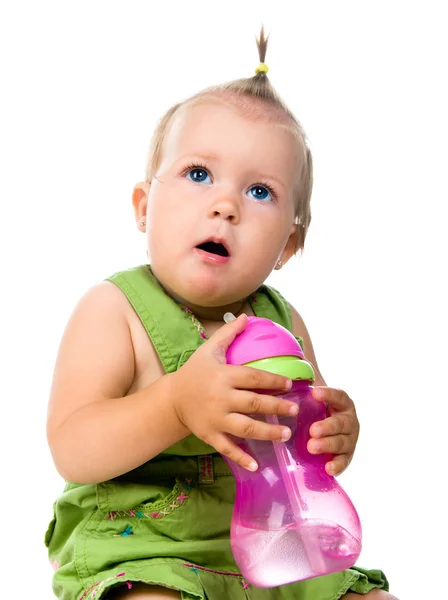 Kislány a palackozott víz — Stock Fotó