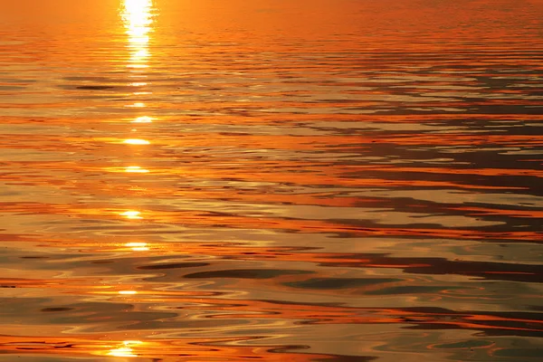 Gün batımı dalgaları arka plan — Stok fotoğraf
