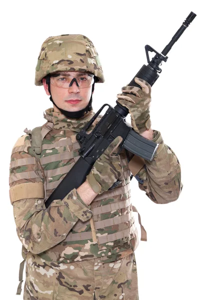 Współczesnego żołnierza z karabin — Zdjęcie stockowe
