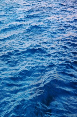 mavi su dalgaları