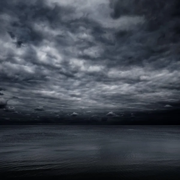 Море и небо . — стоковое фото