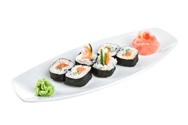 在白色背景上的寿司 (野菜味之卷) — 图库照片