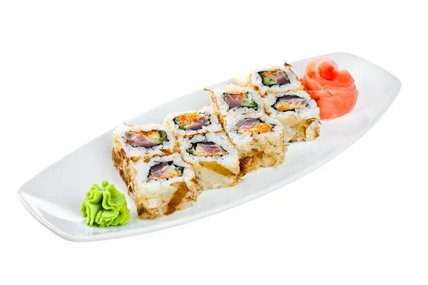 Sushi (Roll Kazuma) sobre um fundo branco — Fotografia de Stock