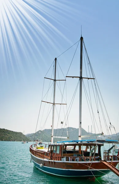 Wonderful yachts in the bay. Turkey. Kekova. — Stock Photo, Image