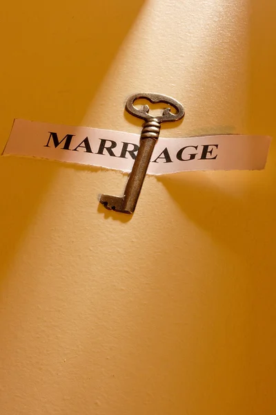 Schlüssel zur Ehe — Stockfoto