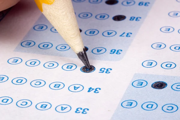 Taking a Test — Stock Photo, Image