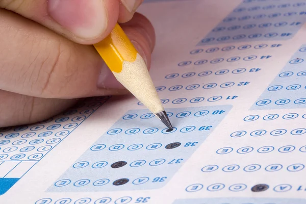 Taking a Test — Stock Photo, Image