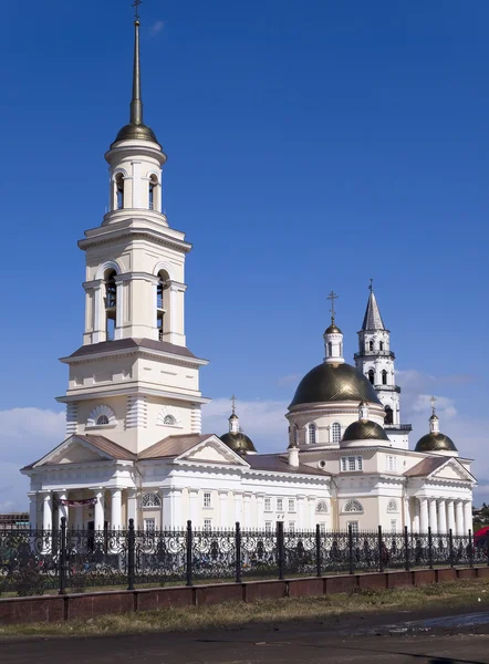 Catedral de Spaso-Preobrazhenskiy. La ciudad de Nevjansk. Sverdlovs —  Fotos de Stock